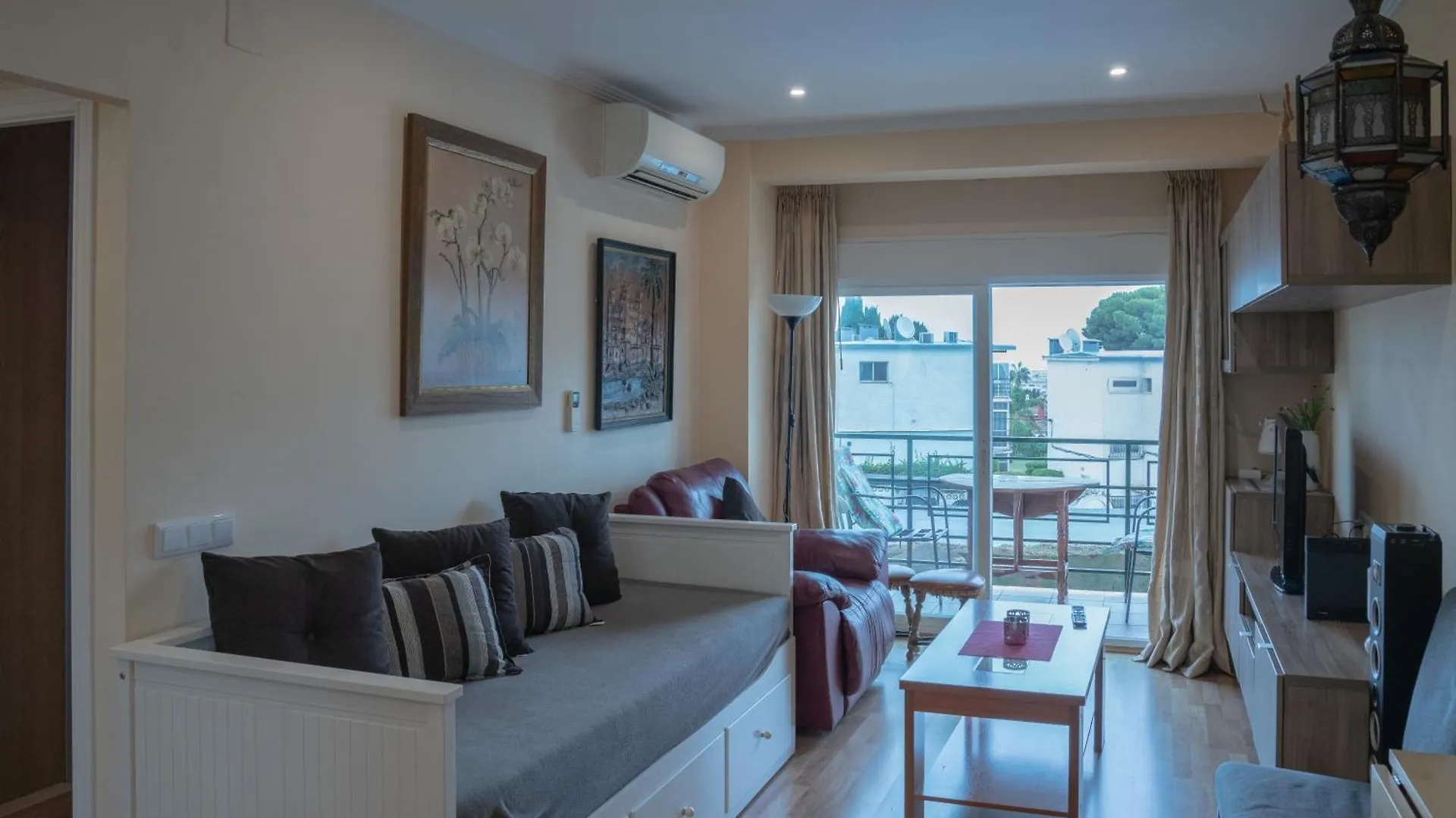 Apartment Benalmadena San Carlos Piscina Beach